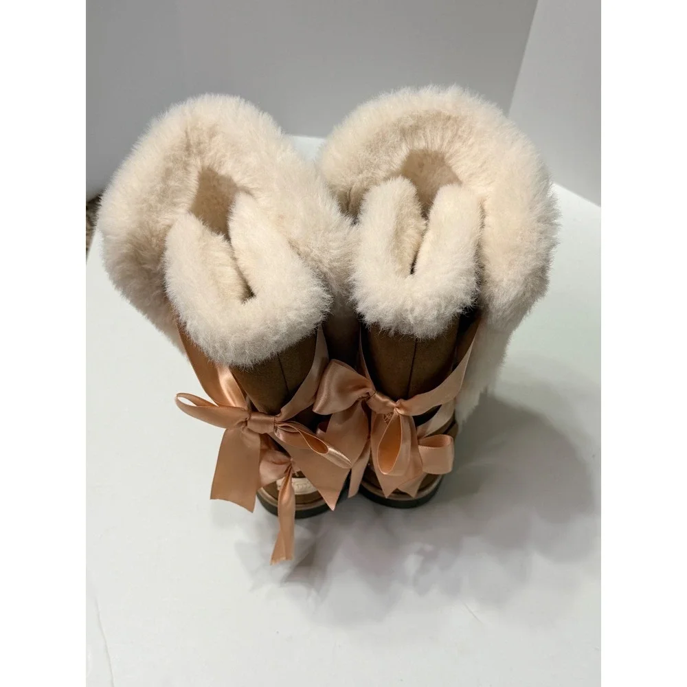 Juicy Couture Womens Chestnut Brown Faux Fur Rhinestone Heart Bow Boots Size 4